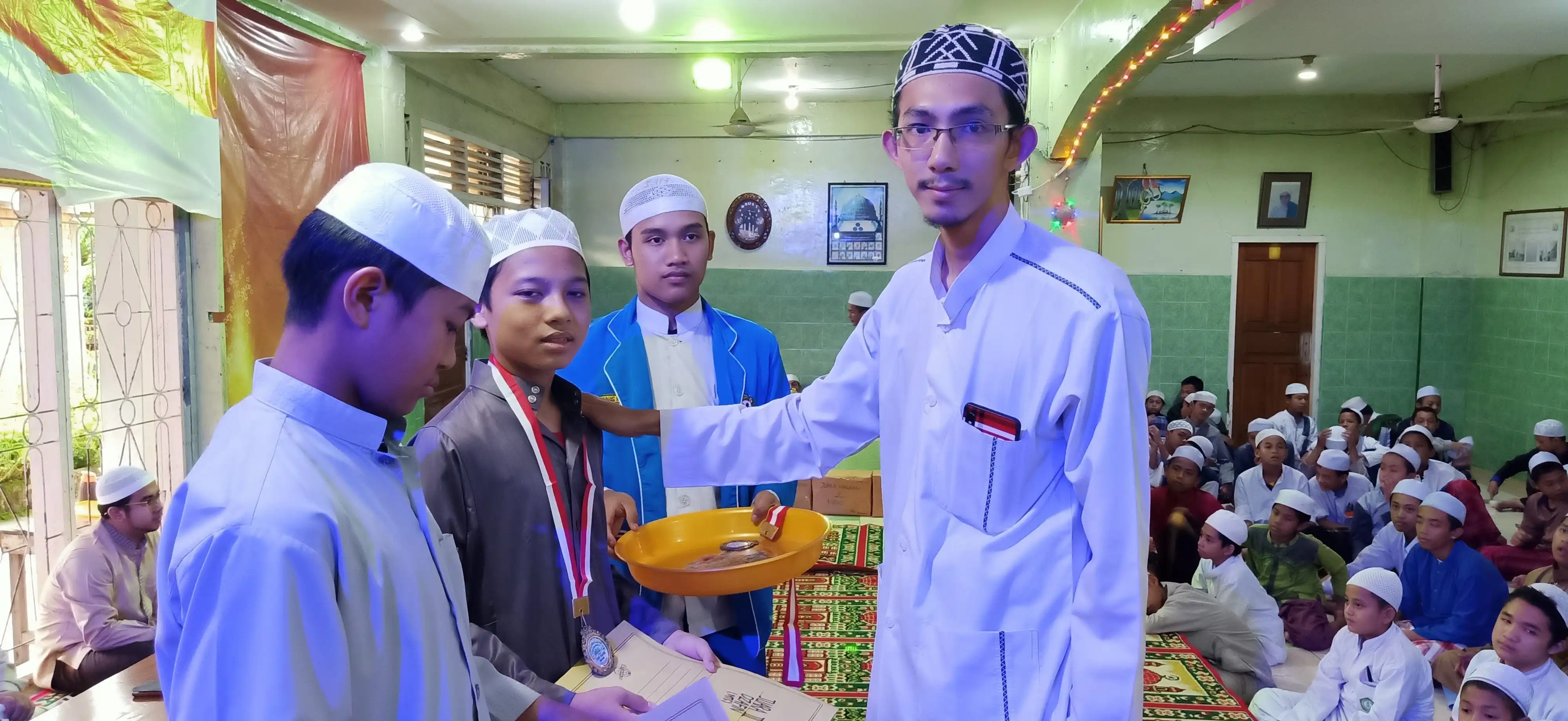 Pembagian Hadiah 67